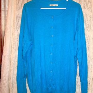Old Navy Woman's Cardigan in blue XXL